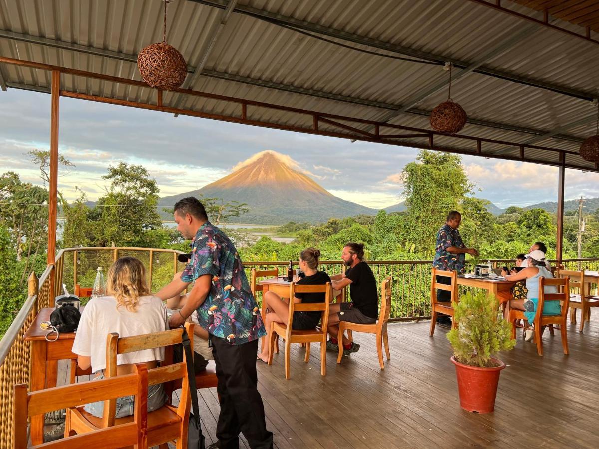 Villas Paradise Arenal Volcano Lake View El Castillo Esterno foto